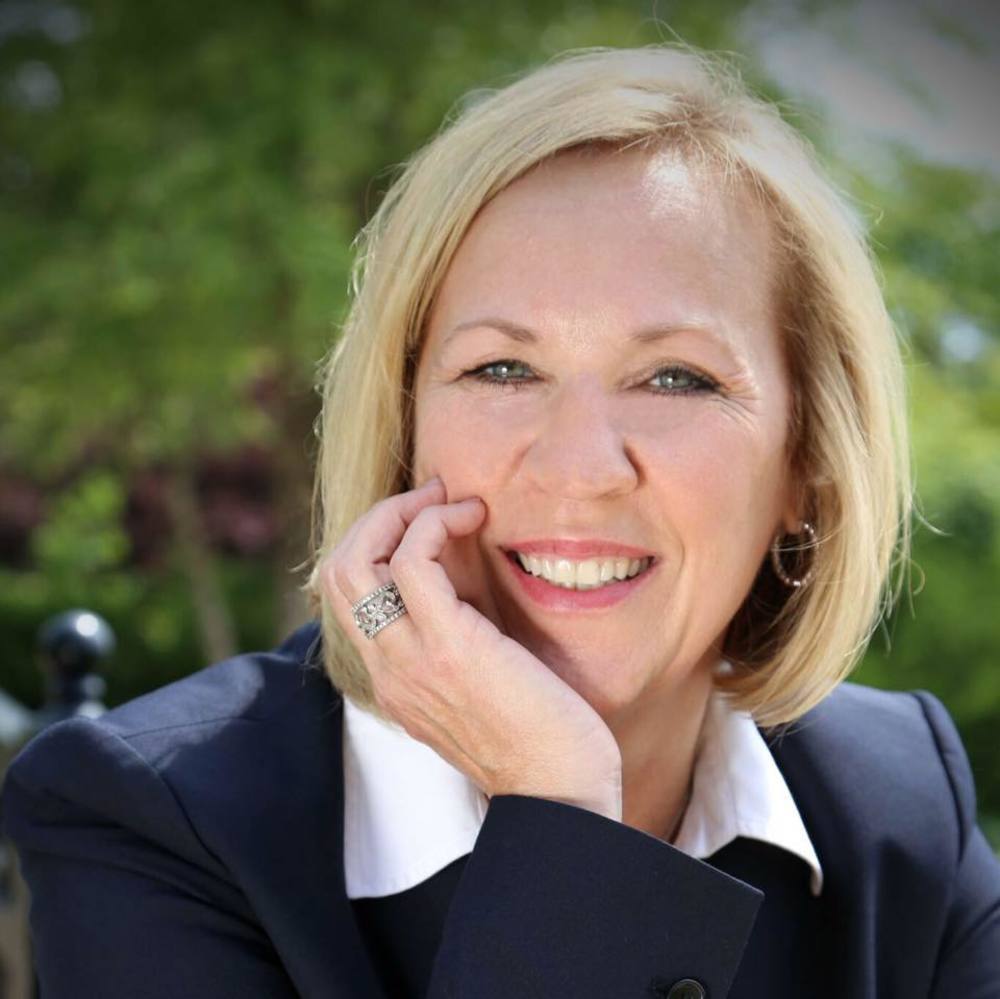 Meet your Posher, Sherry